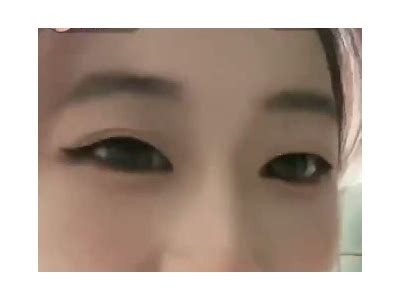 揭秘网红主播抖阴背后的真实故事与影响力